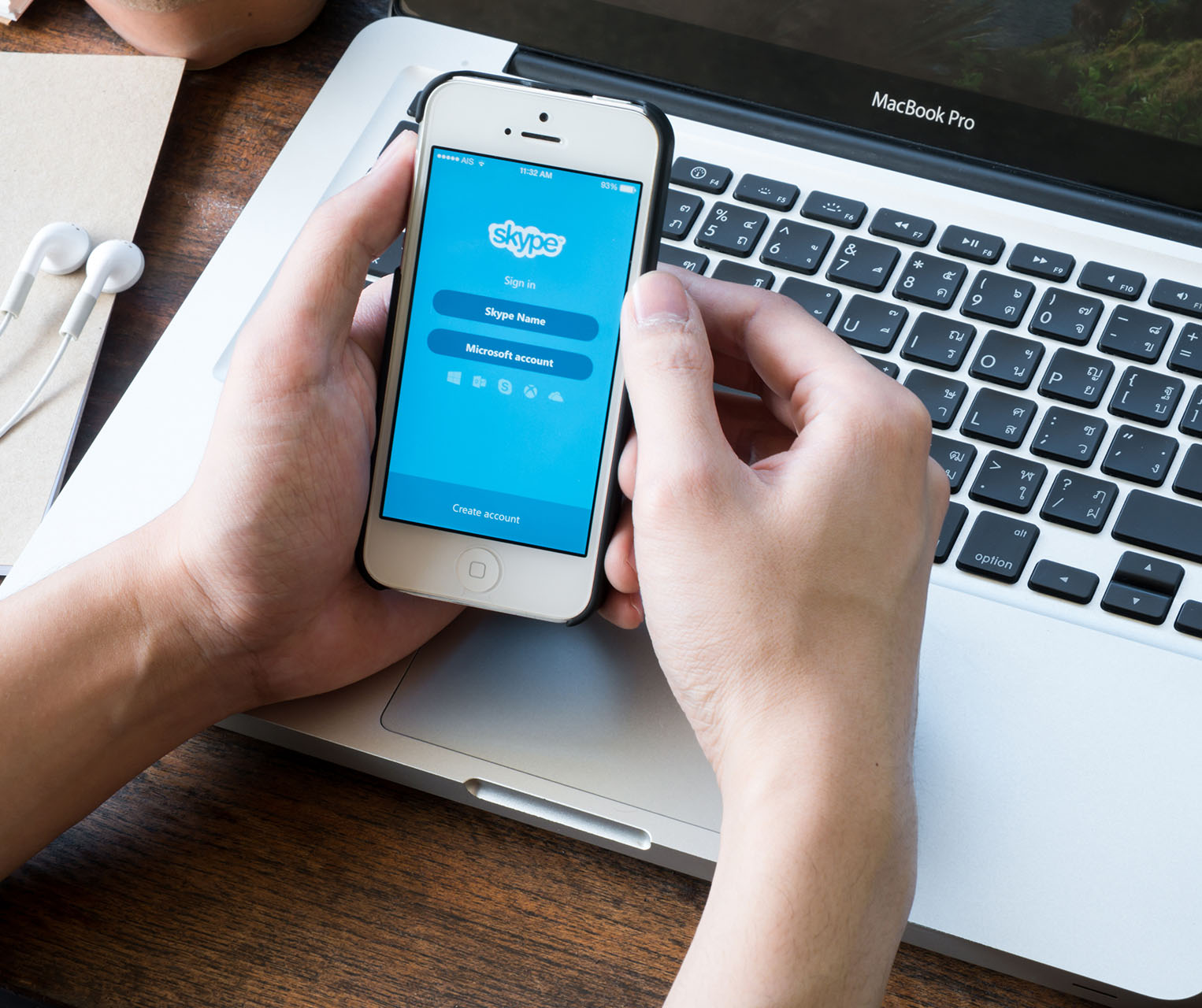 skype